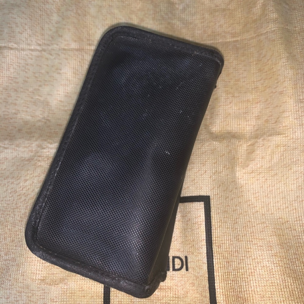 Authentic Fendi vintage pouch w/ dust bag - Picture 7 of 13